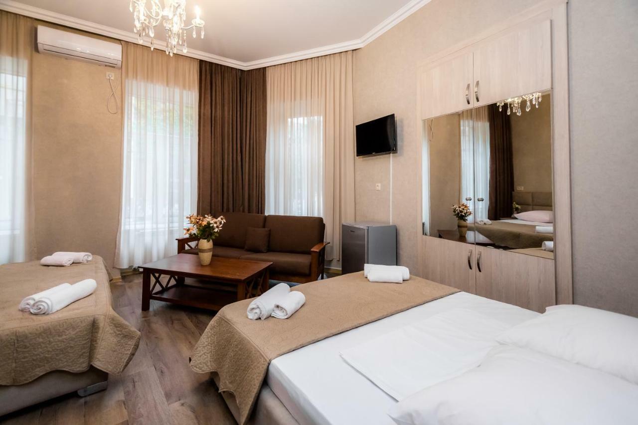 Star Hotel Tiflis Exterior foto